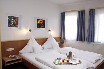 Adler Hotel